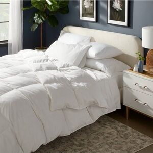 Threshold down comforter T/XL